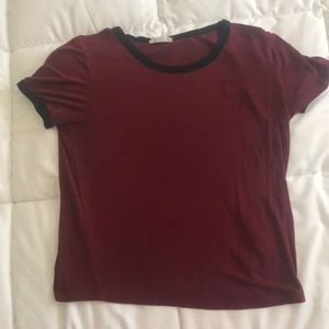 Full Tilt maroon and black shirt